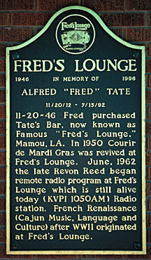 Live French Acadian music at Fred's